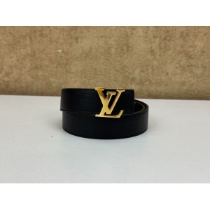 LOUIS VUITTON M9453 INITIALES 30MM REVERSIBLE BELT